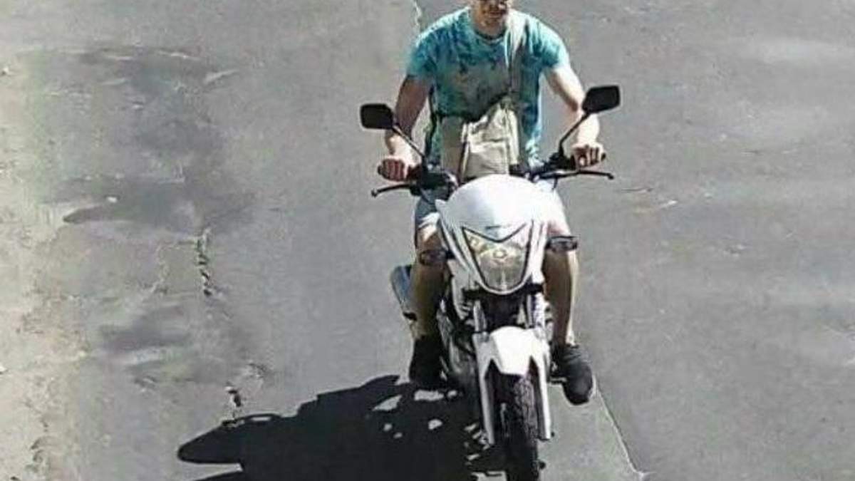 Викрадач мотоцикла Найєма розповів, чому "спокусився" на мотоцикл Найєм Викрадач мотоцикла Найєма розповів, чому "спокусився" на мотоцикл Найєм