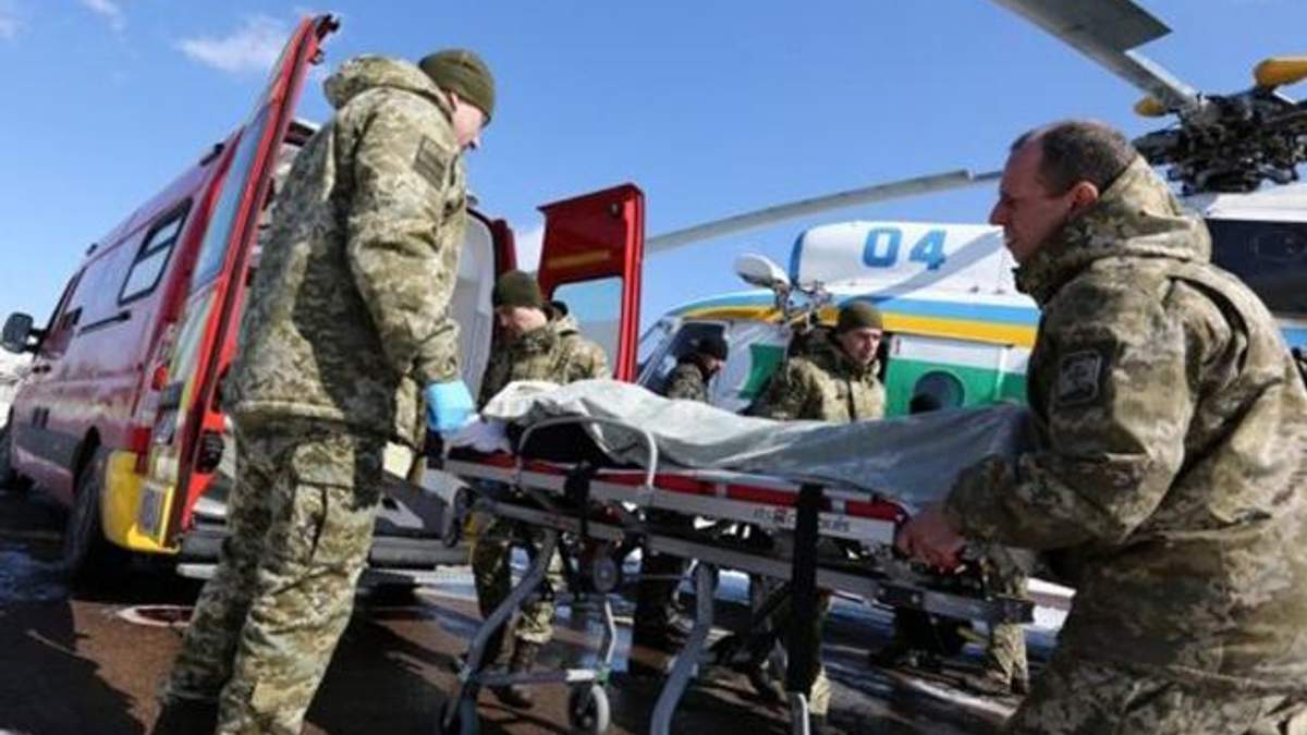 В Киев привезли много тяжелораненых военнослужащих с Донбасса В Киев привезли много тяжелораненых военнослужащих с Донбасса