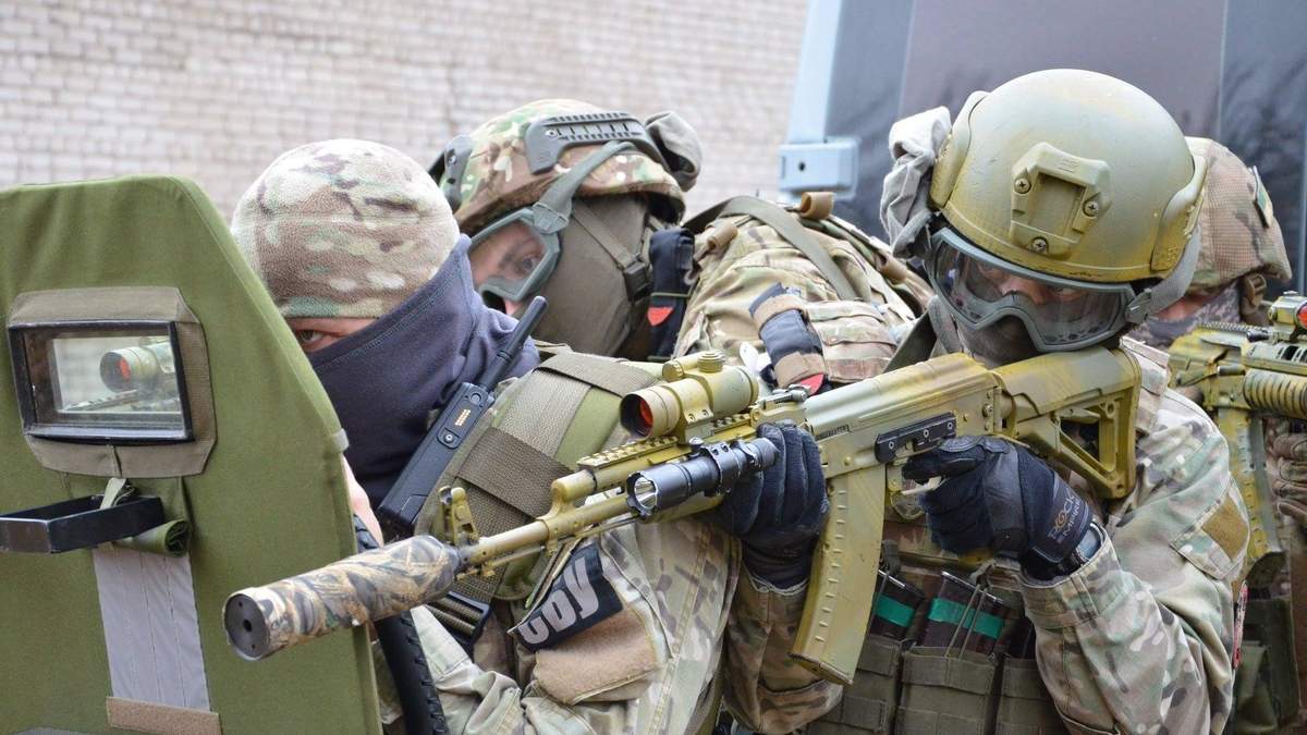 У Києві затримали ватажка проросійських бойовиків У Києві затримали ватажка проросійських бойовиків